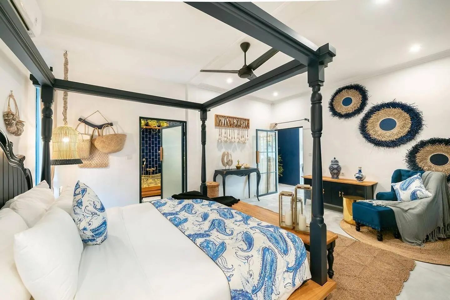 Luxe 5 Bed, Sleeps 10, Butler, Walk To Shopscafe Villa Seminyak  0*, Seminyak (Bali) Indonesia