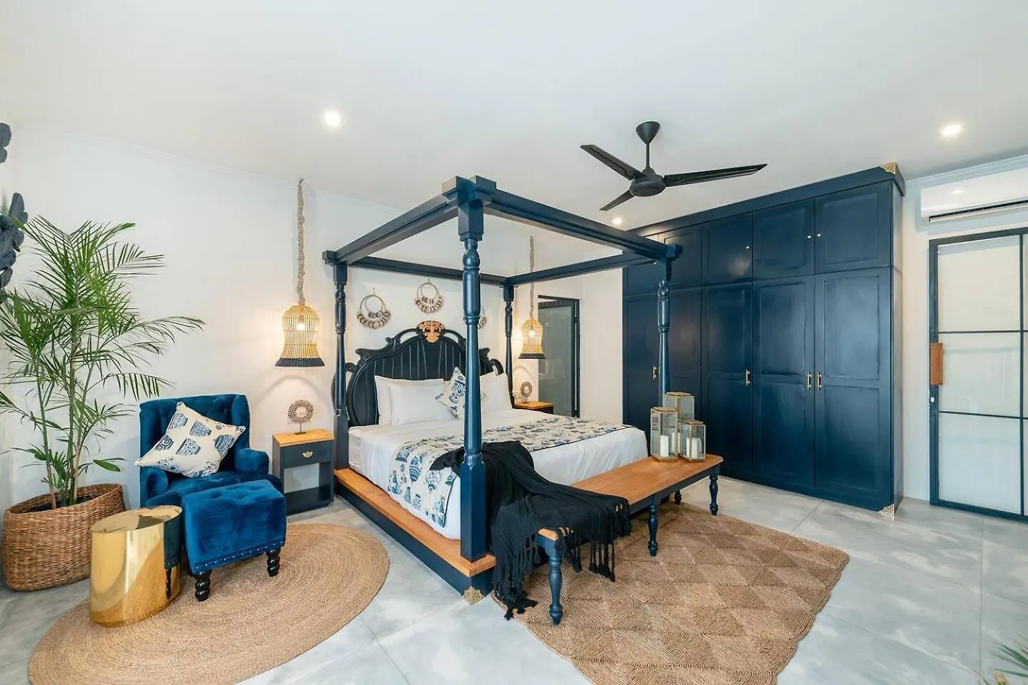 Luxe 5 Bed, Sleeps 10, Butler, Walk To Shopscafe Villa Seminyak   Seminyak (Bali)